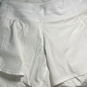 Girls ivivva speed up shorts 4 inch